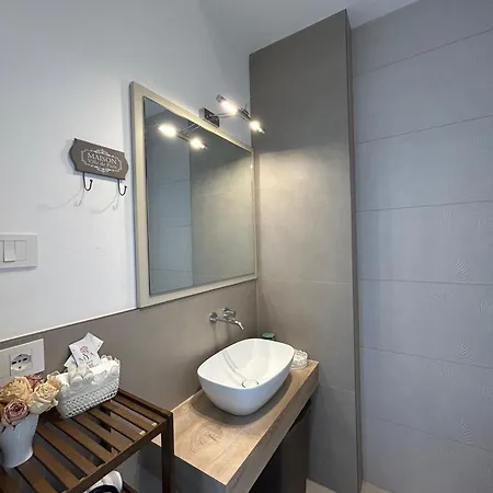 Albistars Guest house 3*